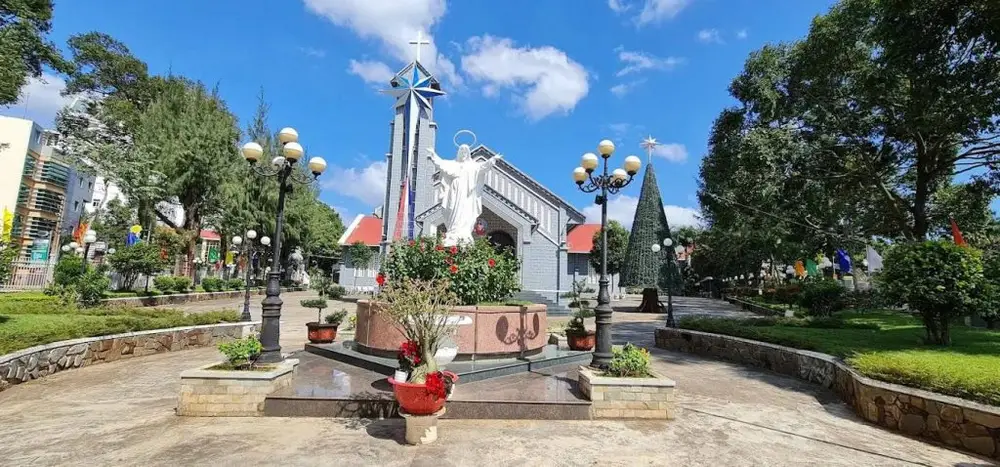 Buôn Ma Thuột 3 Ngày 2 Đêm